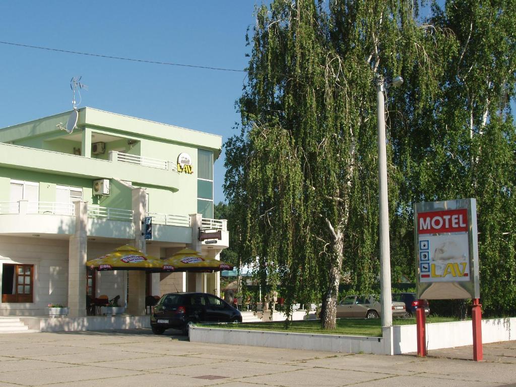拉芙汽车旅馆 Čapljina 外观 照片